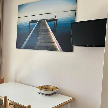 Lägenhet 2 Pieces Pour 4 Avec Piscine, Parking Et Climatisation - Fr-1-504-682 Saint-Raphaël