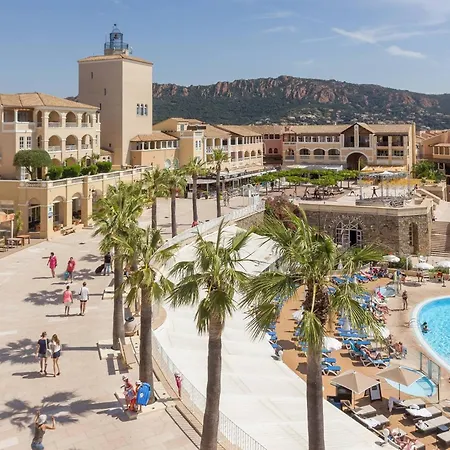 2 Pieces Pour 4 Avec Piscine, Parking Et Climatisation - Fr-1-504-682 * Saint-Raphaël